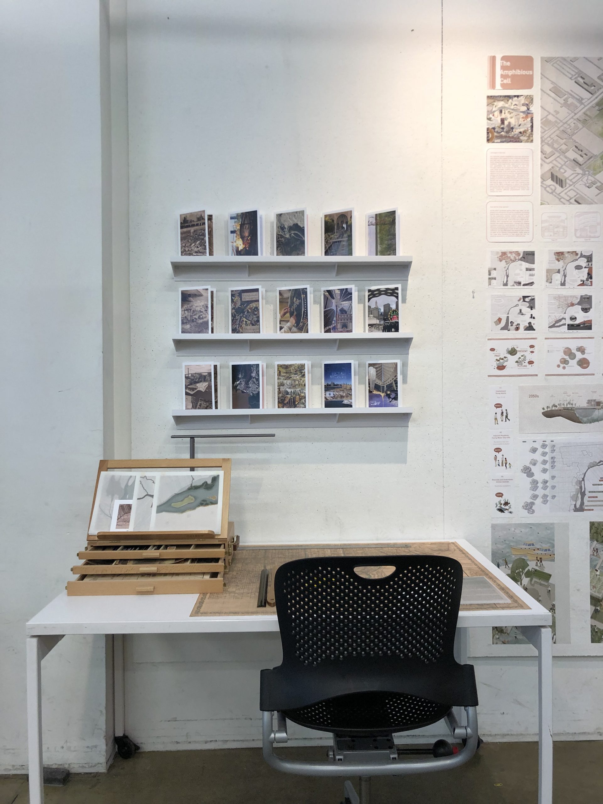 Unmaking_Worlds_Exhibition_Setup_04_Ktamimi